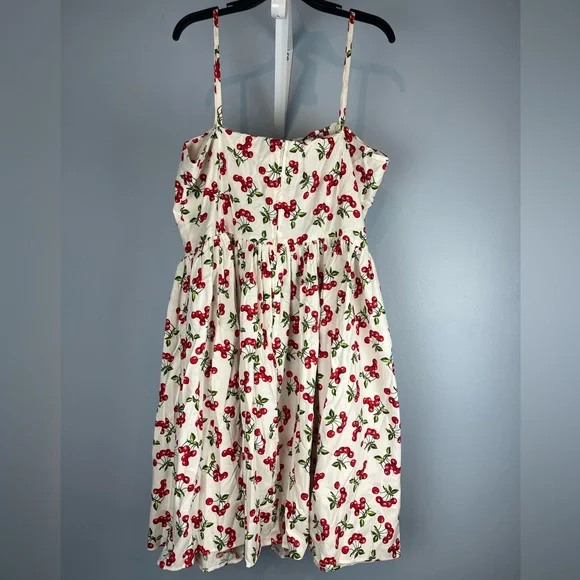 Bernie dexter cherry print pin up dress - Picture 3 of 5